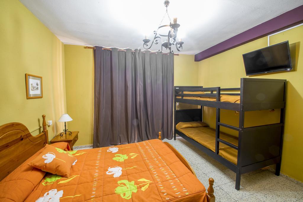 La Casona Del Pinar Albergue San Rafael Kültér fotó