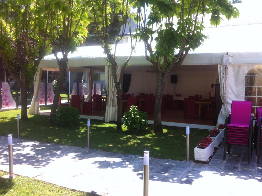 La Casona Del Pinar Albergue San Rafael Kültér fotó